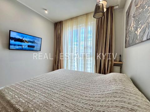 квартира за адресою Михайла Максимовича вул. (Онуфрія Трутенка), 24-д