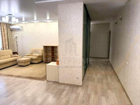 квартира за адресою Олени Пчілки вул., 8