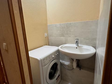 квартира за адресою Менделєєва вул., 12