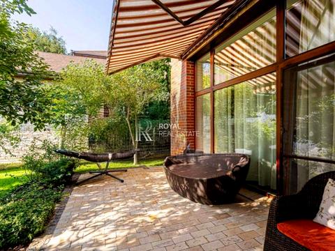 будинок за адресою Лісова вул.