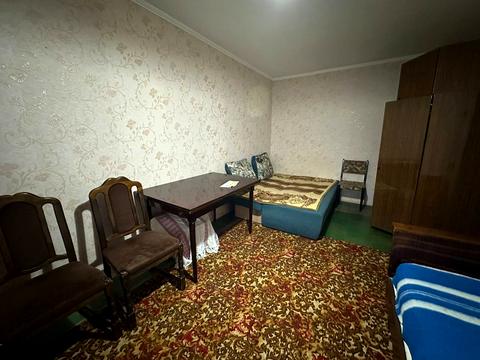 квартира за адресою Юрія Кондратюка вул. (Комунарівська), 10