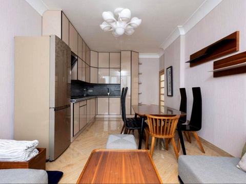 квартира за адресою Дніпровська набережна вул., 14