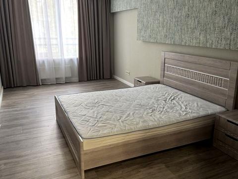 квартира за адресою Анатолія Петрицького вул., 19-А