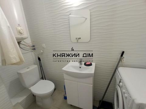 квартира по адресу Ревуцкого ул., 40-В