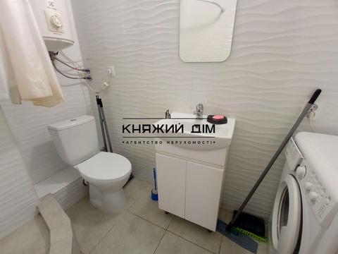 квартира по адресу Ревуцкого ул., 40-В