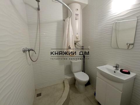 квартира по адресу Ревуцкого ул., 40-В