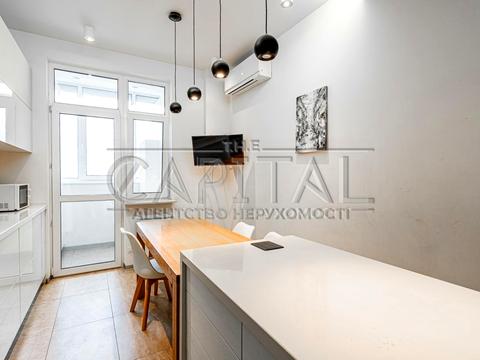 квартира по адресу Евгения Коновальца ул. (Щорса), 44-А