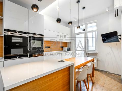 квартира по адресу Евгения Коновальца ул. (Щорса), 44-А