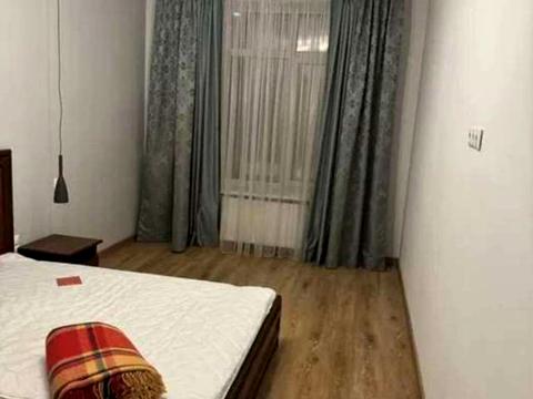 квартира за адресою Садова вул., 1в