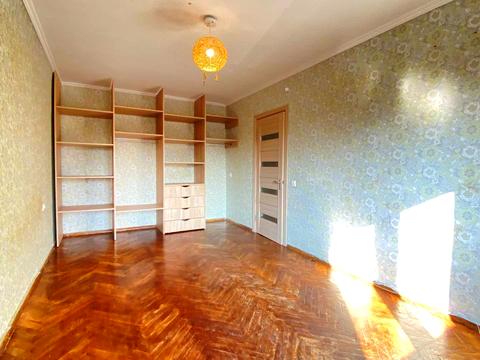 квартира за адресою Леоніда Каденюка просп. (Юрія Гагаріна), 9