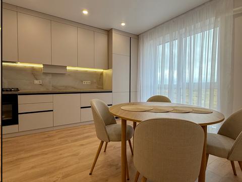 квартира за адресою Студентська вул., 24