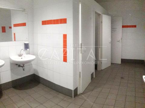 комерційна за адресою Михайла Гришка вул., 3а