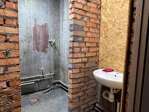 коммерческая по адресу Андрея Верхогляда ул. (Михайла Драгомирова), 18-б