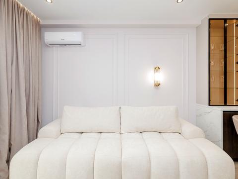 квартира за адресою Михайла Максимовича вул. (Онуфрія Трутенка), 28-Е