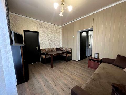 квартира за адресою Соборності вул. (Косіора), 3