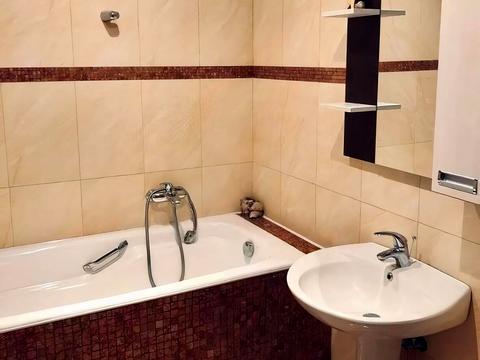 квартира за адресою Михайла Котельникова вул., 1