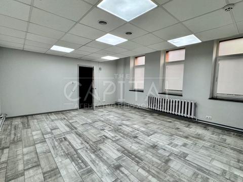 коммерческая по адресу Леси Украинки бульв., 32б