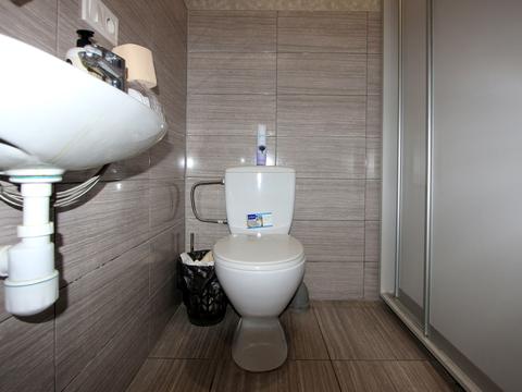 комерційна за адресою Іллі Кокорудза вул., 1