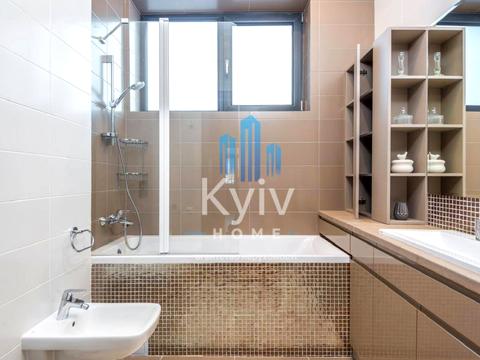 будинок за адресою Кар'єрна вул.