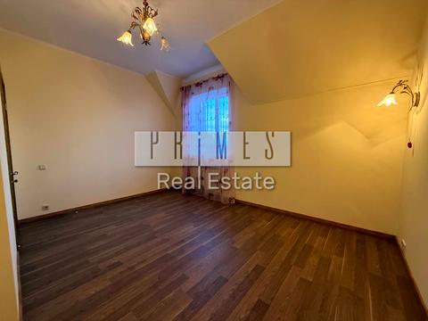 будинок за адресою Виноградна вул.