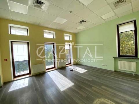 коммерческая по адресу Лукьяновская ул., 23