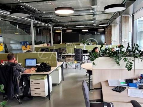 комерційна за адресою Велика Васильківська вул. (Червоноармійська), 100