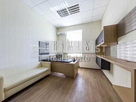 комерційна за адресою Богдана Хмельницького вул., 33/34