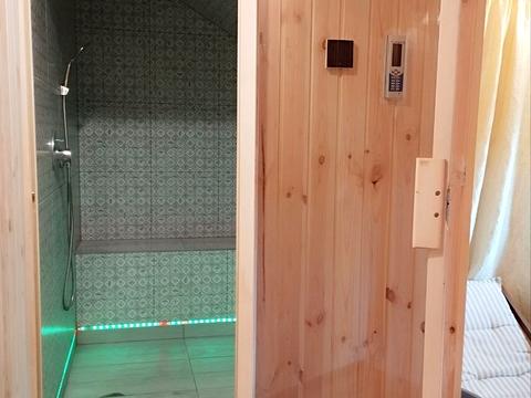 дом по адресу Яснополянская ул.