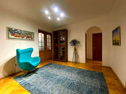 квартира за адресою Тарасівська вул., 21