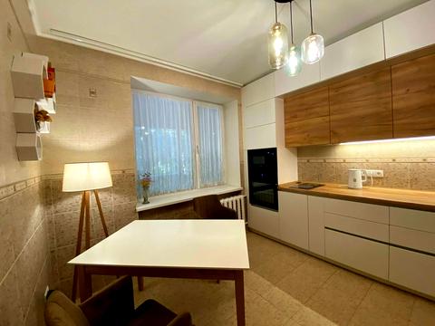 квартира за адресою Тарасівська вул., 21