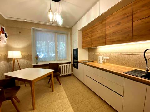 квартира за адресою Тарасівська вул., 21