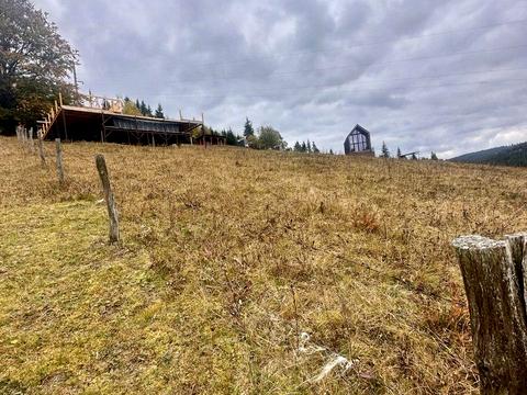 участок по адресу  ул.