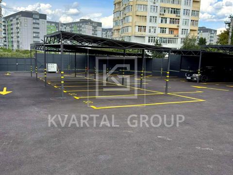 паркомісце за адресою Миколи Сингаївського вул. (Ново-Оскольська), 14В