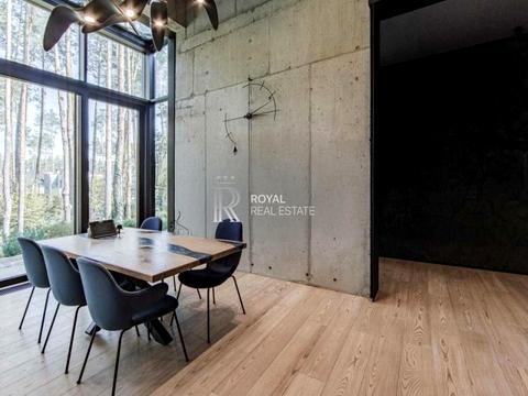 будинок за адресою Центральна вул.