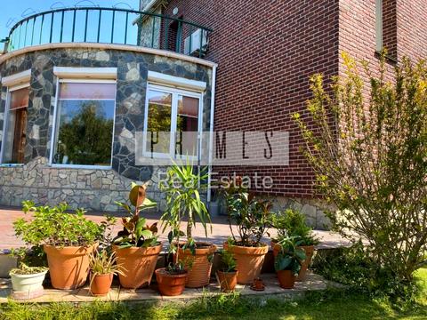 будинок за адресою Кар'єрна вул.