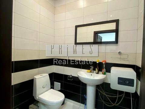 комерційна за адресою Кловський узвіз, 7a