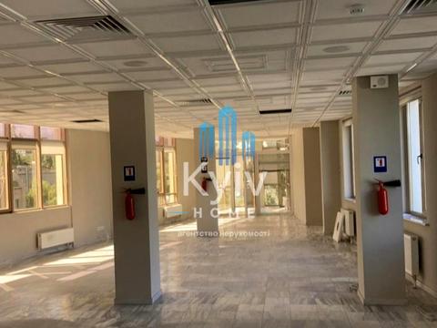 комерційна за адресою Глибочицька вул., 99а