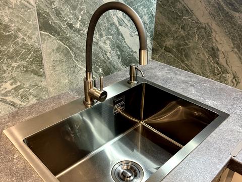 квартира по адресу Літературна ул. (Чехова), 1в