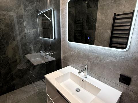 квартира по адресу Літературна ул. (Чехова), 1в