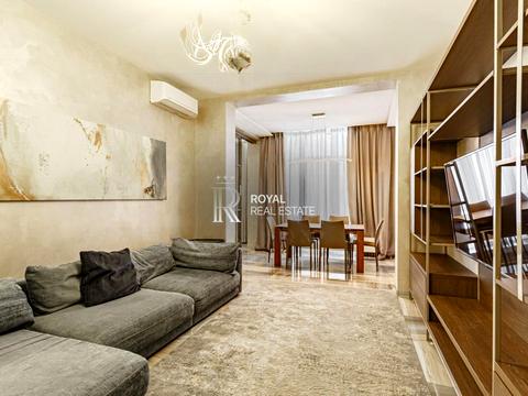 квартира за адресою Андрія Верхогляда вул. (Михайла Драгомирова), 18-А