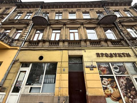 коммерческая по адресу Городоцкая ул., 52