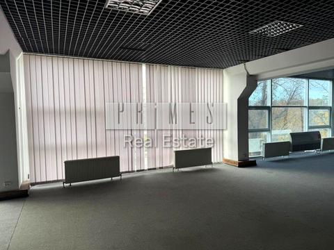 коммерческая по адресу Троїцько-Кирилівська ул. (Алексея Терёхина), 160