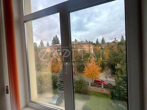 комерційна за адресою Лисогірська вул., 6