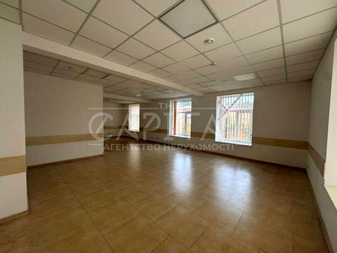 комерційна за адресою Лисогірська вул., 6