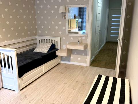 квартира за адресою Регенераторна вул., 4 к3