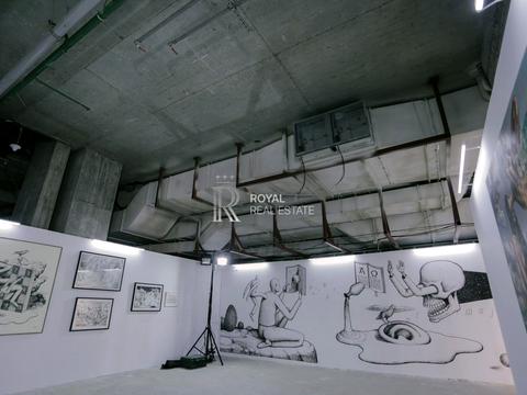 комерційна за адресою Антоновича вул. (Горького), 100