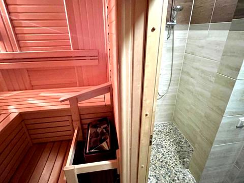 дом по адресу Варшавская ул., 135