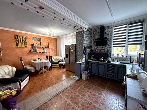 будинок за адресою с. Піщане, Андрія Болтушенка