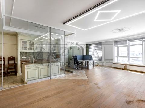 комерційна за адресою Кловський узвіз, 7а