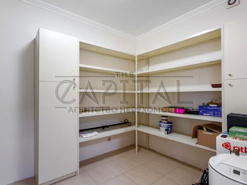 комерційна за адресою Кловський узвіз, 7а